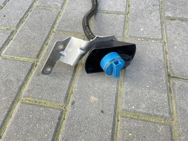 BMW AdBlue-putki OEM 7320484 X5/X6 Dieselille image 3