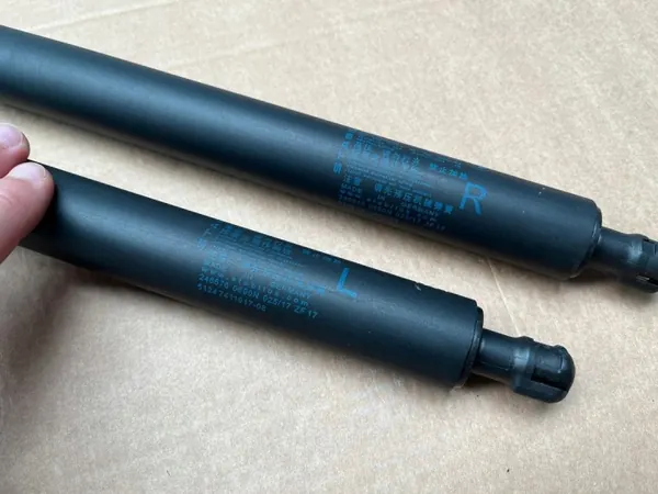 BMW 2 F46 Gasveer OEM VPL ZDRZ SPRGZ_0014 image 4