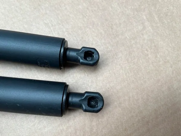 BMW 2 F46 Gasveer OEM VPL ZDRZ SPRGZ_0014 image 6