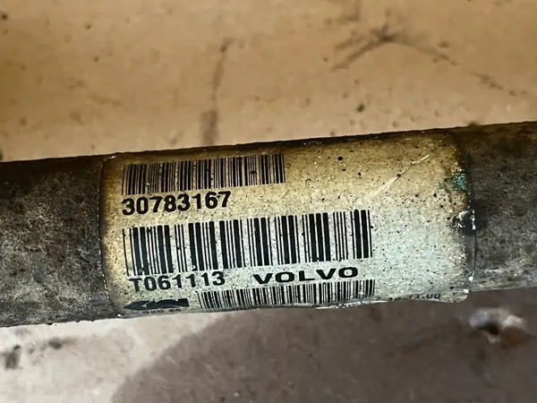 Vänster kort drivaxel Volvo V50 2004-2007 image 2