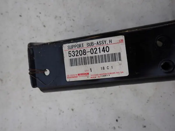 Toyota OE Frontverstärkung 53208-02140 image 3