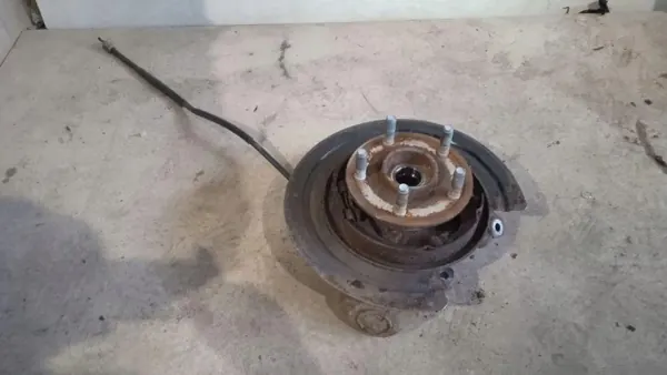 Buje rueda trasera derecha Jeep OE OEM 04877112AB image 2