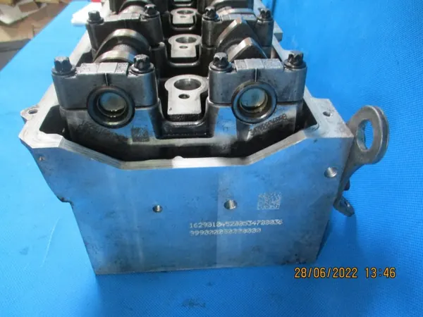 Cabeçote Mercedes OEM R6290162301 - Usado image 4