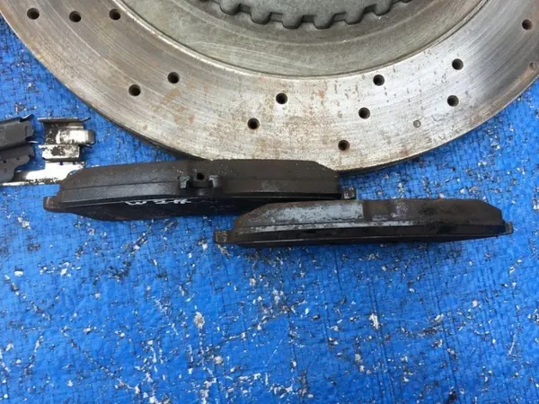 Mercedes W222 W217 Taka Jarrupalat OEM A2224231500 image 3
