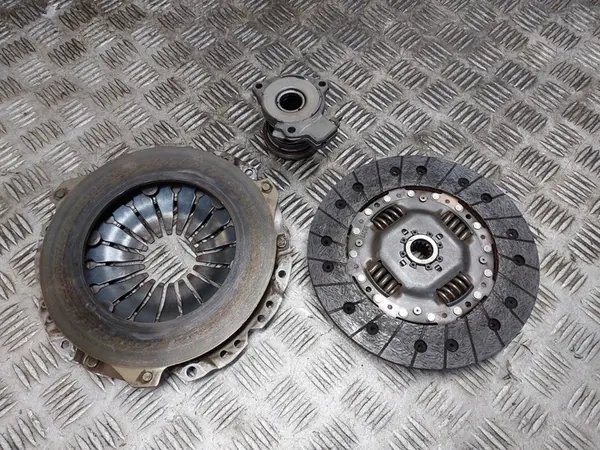 Kytkinlevy ja laakeri Opel Astra G 1.7 CDTI OEM image 6