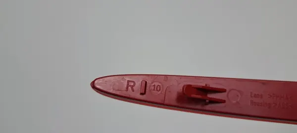 MERCEDES GLC W253 Takapuskuri Heijastin A0998208800 image 4