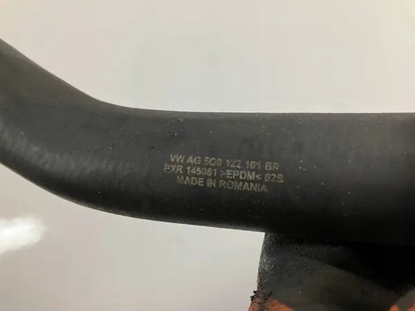 Vesiputki 2.0 TDI 184 HV CUNA Golf VII 5Q0122101BP image 2