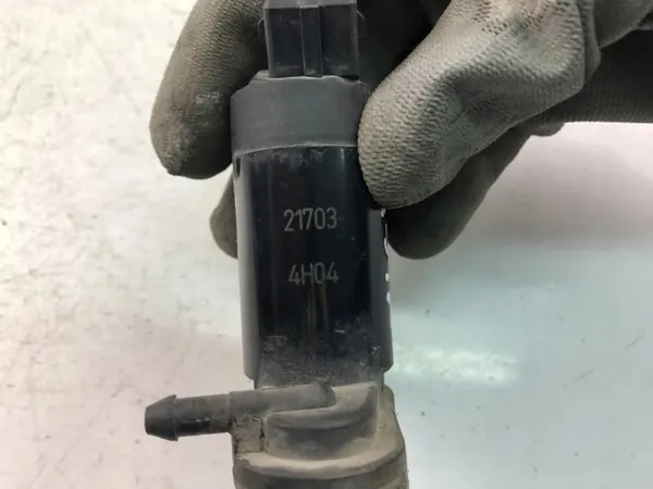 Spolarpump OEM 217034H04 för Land Rover Discovery III image 3
