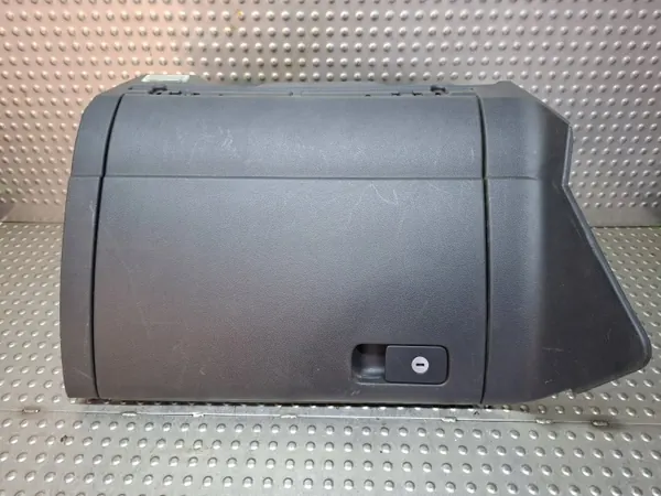 Passagerarhandskfack OEM S26372196 VW Golf VII image 2