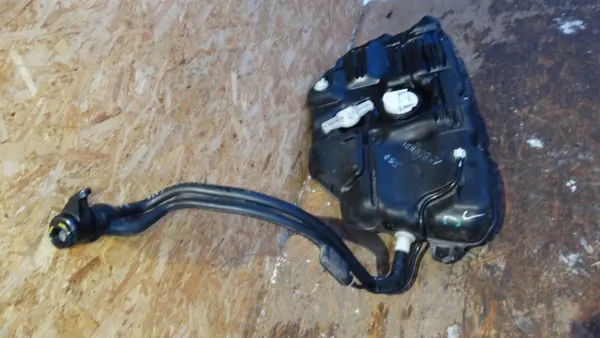 Citroen DS7 Crossback AdBlue-Tank OEM 1.5 BlueHDI image 5
