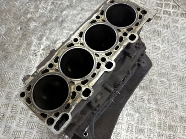 Bloc moteur Mazda CX-7 d'occasion - Mazda OE image 10