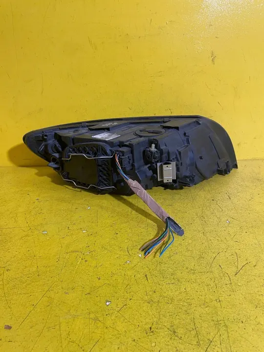 Volvo S40 V40 V50 vasen etuvalaisin 07-12 OEM image 3