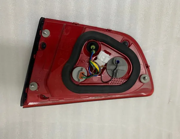 Luz trasera izquierda KIA RIO V17- 92403-H8 image 4