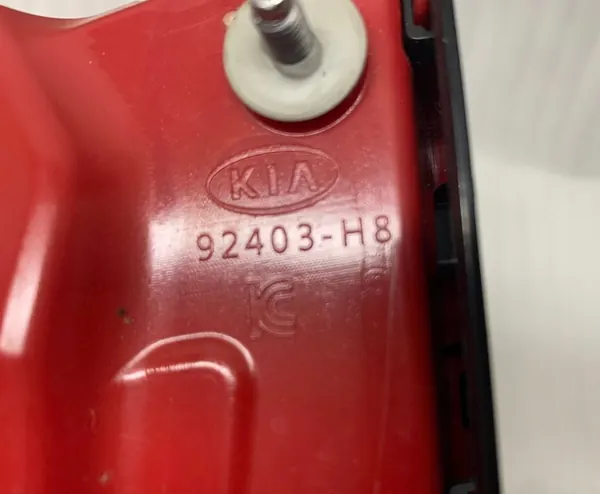 Luz trasera izquierda KIA RIO V17- 92403-H8 image 5