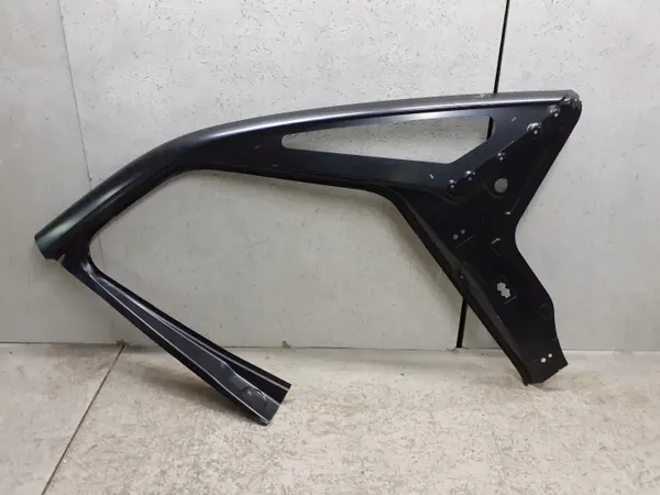 Oikea pilarikansi OEM 7T0810102A VW Transporter T7:lle image 2