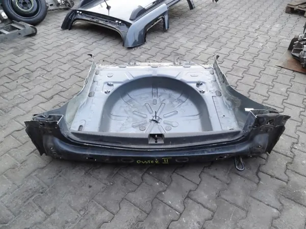 OEM 745145485R Takaalattiapaneeli Dacia Duster II:lle image 2