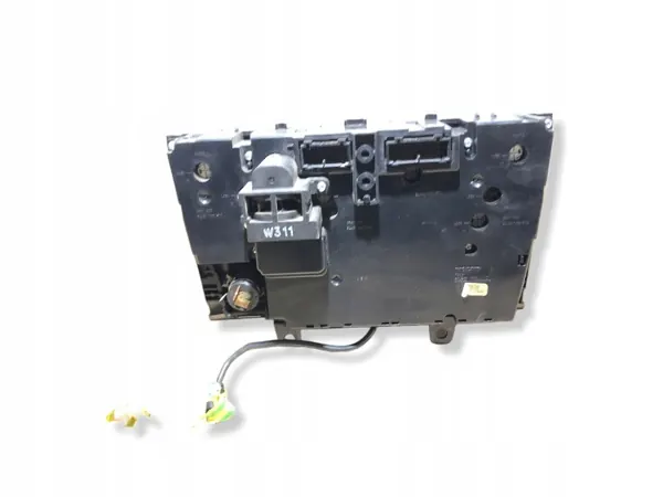 Panel climatización Volvo XC90 OEM 8682735 - Usado image 9