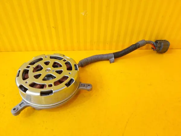 Tesla Ventilatormotor OEM KD954002 - Gebruikt image 2