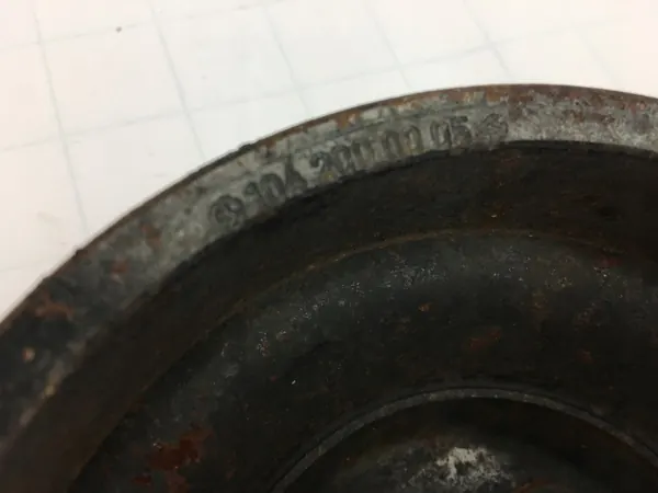 Polea de Bomba de Agua OEM 1042000005 Mercedes W124 image 6