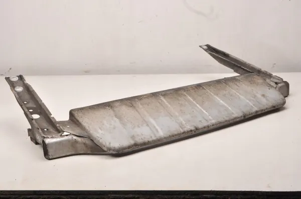 Cubierta parachoques OEM 1234 para Volvo XC90 - Usado image 2