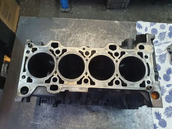 Bloco Motor Iveco F1AGL411 Usado com Virabrequim image 6