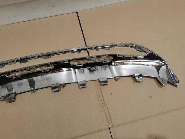 MERCEDES GLA II H247 19- Krom Framspoiler A2478805901 image 10