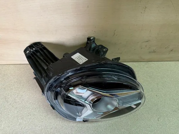 Oikea etu LED-valo Nissan Juke F16 moduulilla image 2