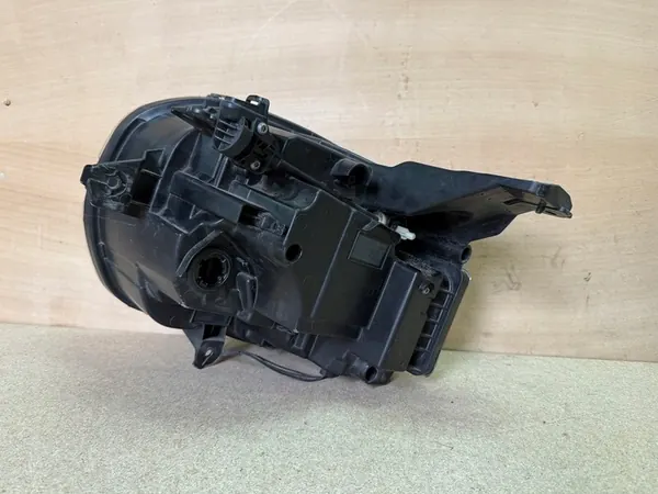 Oikea etu LED-valo Nissan Juke F16 moduulilla image 5