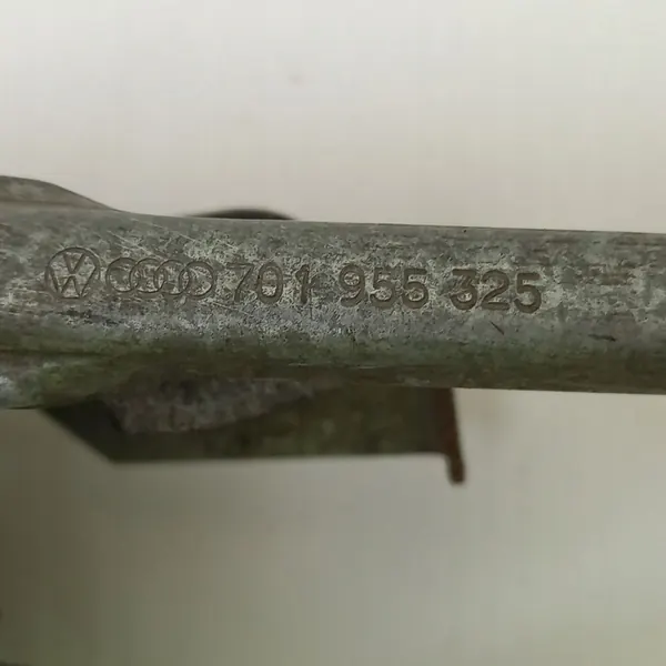 VW Transporter T4 pyyhkijämekanismi image 2