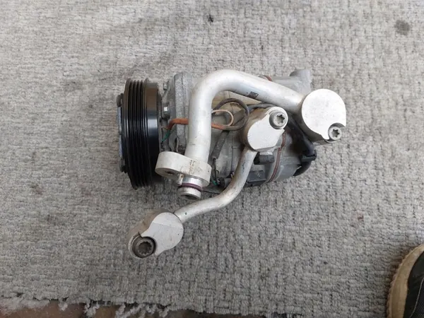 Compresseur de Climatisation Bentley Continental 6.0 W12 OEM image 3