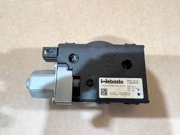 BMW X3 G45 Schiebedachmotor OEM 1785965EFHUKM image 2