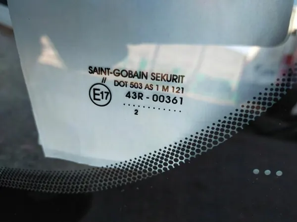Voorruit OEM SZYBA PRZEDNIA F.LIN 22 voor Fiat Linea image 3