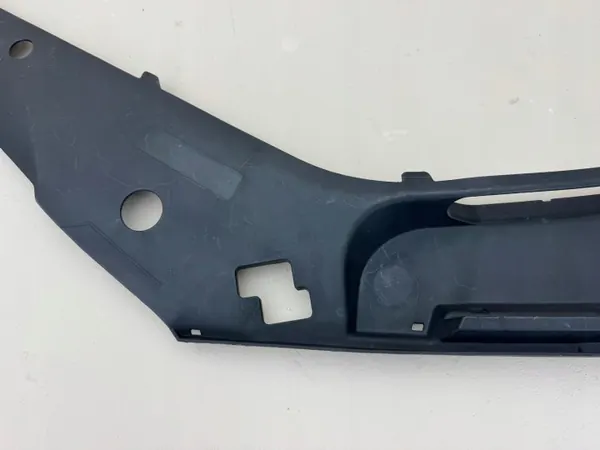 Capa cinto dianteiro Mercedes A1668842922 - Usado image 3