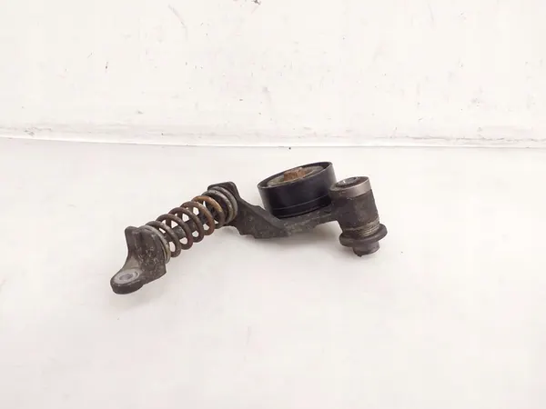 Vaihtovirtageneraattorin kiristin Audi A8 S8 D4 057903133L image 3