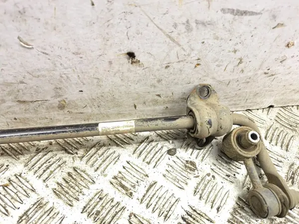 Hyundai Kona takavakautin OEM 55510CM000 image 7
