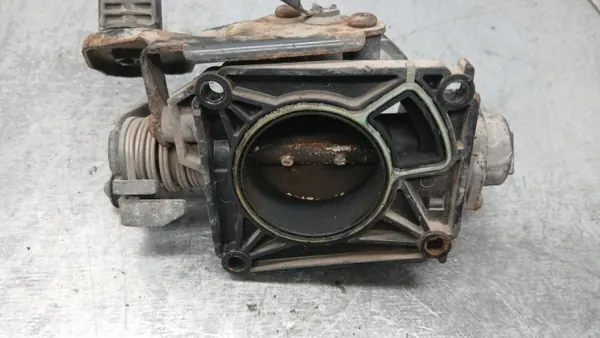 Corps de papillon OEM XS4U-BE 98121258 pour Ford Focus MK1 image 5