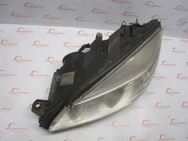Faro delantero izquierdo Mercedes Clase C S204 W204 A2048208561 image 3