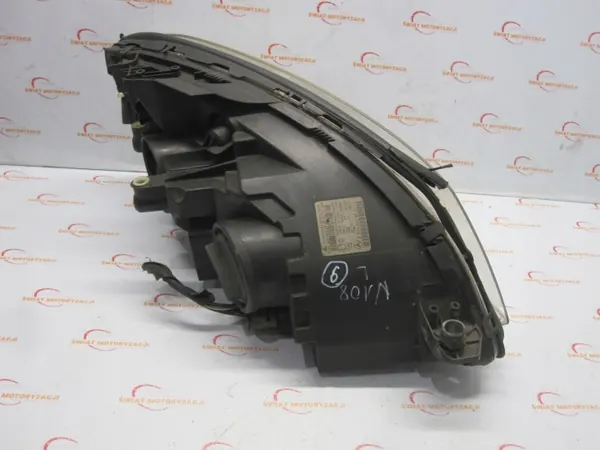 Faro delantero izquierdo Mercedes Clase C S204 W204 A2048208561 image 4