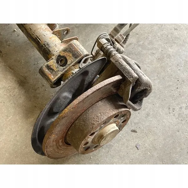 Viga do eixo traseiro OEM 2K5500051 para VW Caddy 2015 image 6
