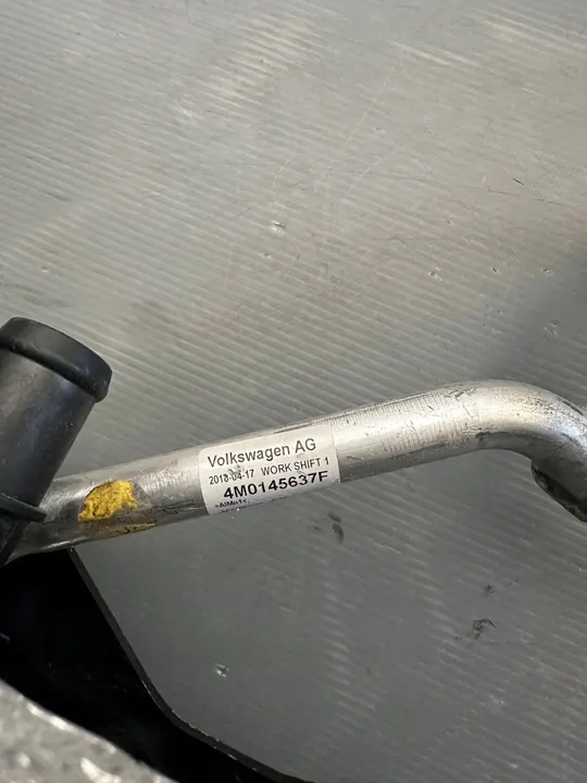 Tilläggsvattenpump Audi 8R0965567 4M0145637F image 3