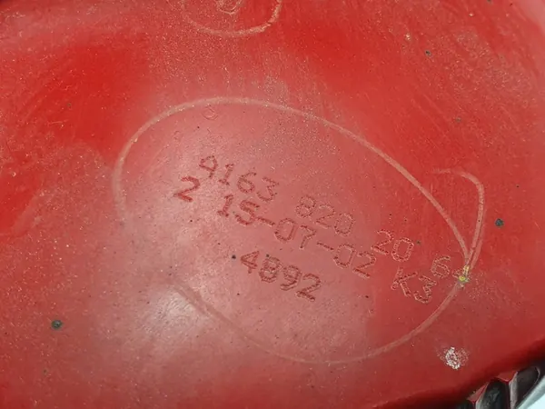 Lámpara Trasera Derecha Mercedes ML W163 A1638202064 image 2