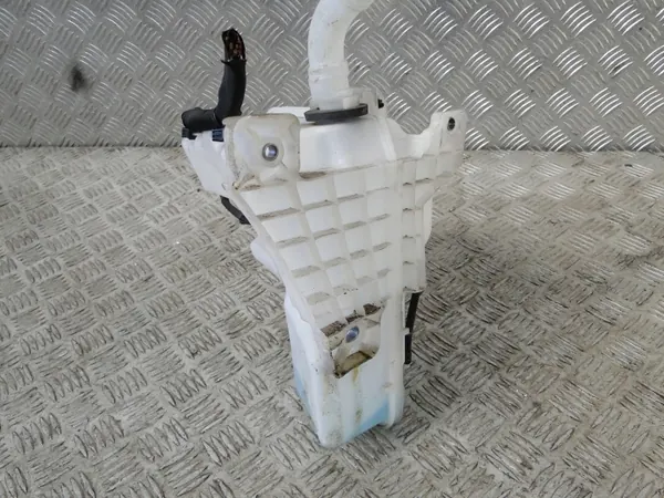 Scheibenwaschbehälter OEM 2Q0955453G 2Q0955448J VW Polo image 4