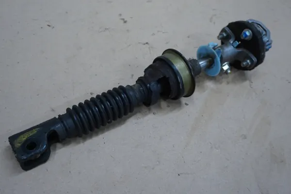 Nissan D40 Ohjausvarsi - OEM D40 DRĄŻEK / KRZYŻAK image 3