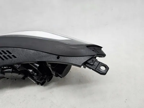 HYUNDAI TUCSON III 15-18 Faro Delantero Derecho 92102D7101 image 9