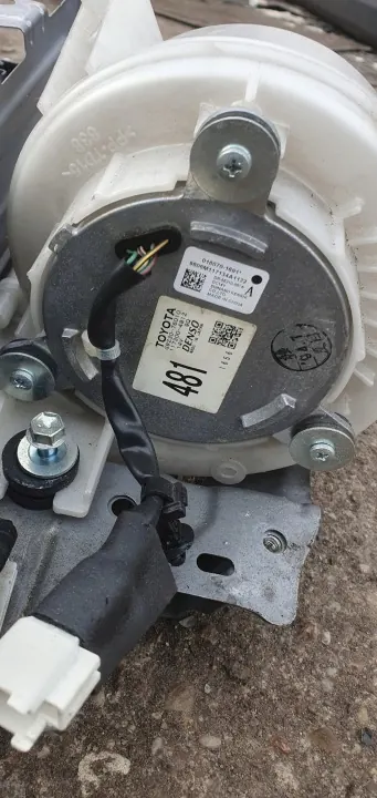 Toyota Prius XW30 elektromotor OEM G928047080 image 8