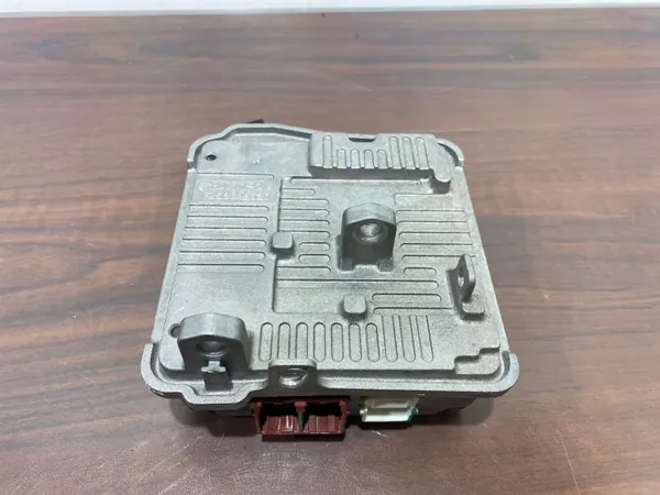 Hyundai Ioniq 2018 Styrhjälpmodul OEM G256399600 image 7