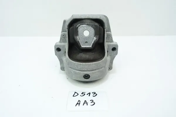 Motorfäste OEM Audi A5 2.0 190hk 16K km image 2