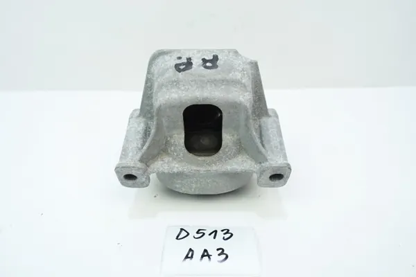 Motorfäste OEM Audi A5 2.0 190hk 16K km image 4