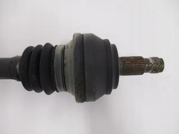 Hinterachswelle OEM A2053507001 für Mercedes W205 image 4