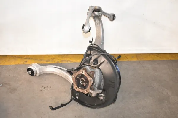 Etujousi oikea OEM 9Y0407246 555 Porsche Cayenne image 2